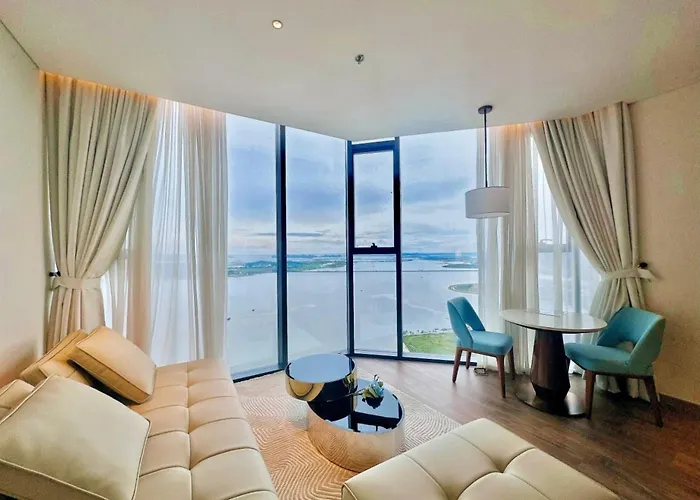 Hotel Khach San A Lacarte - Quang Ninh Ha Long