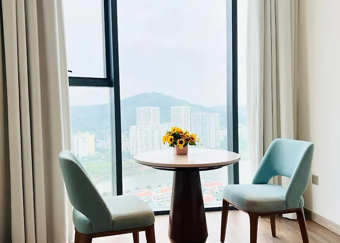 Khach San A Lacarte - Quang Ninh Hotel Ha Long