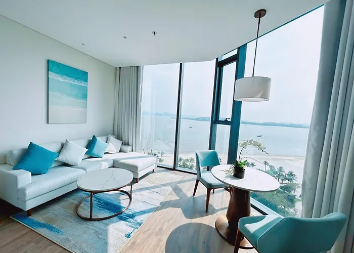 Hotel Khach San A Lacarte - Quang Ninh